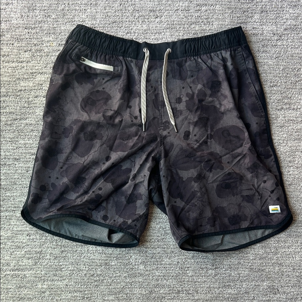 Men’s Vuori Athletic Shorts